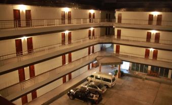 Grand Perfect Apartment - Housity