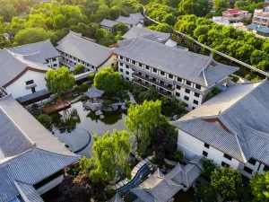 西安唐華華邑酒店（大雁塔大唐不夜城店）