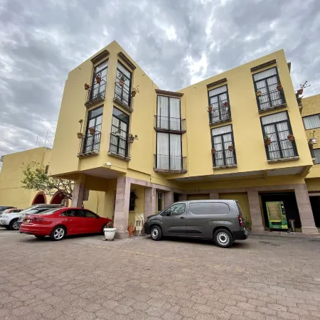 Hotel Senorial