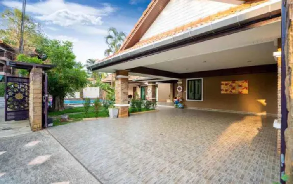 Angel Pool Villa Phuket