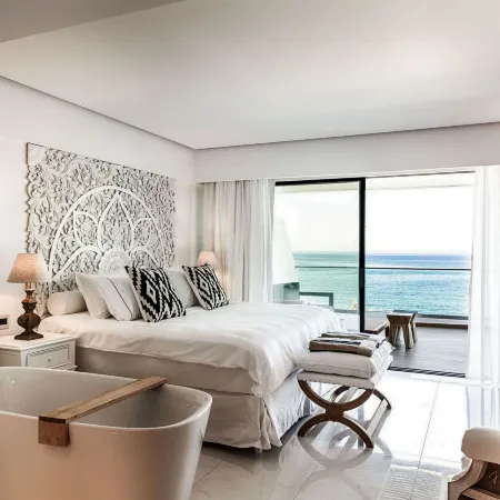 Abaton Island Resort & Spa