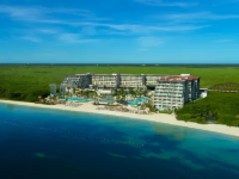 Dreams Natura Resort and Spa