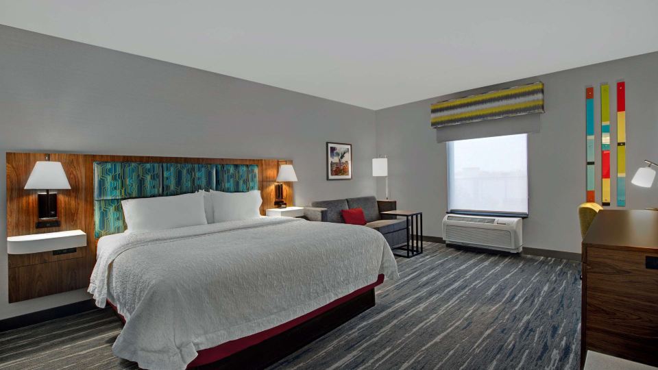 Hampton Inn & Suites Syracuse Dewitt