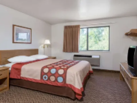 Super 8 by Wyndham Prince Frederick Hotels in Prince Frederick