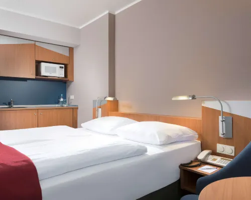 Ramada by Wyndham Hannover Kamar Photos