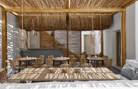 Arco Solium Suites Hotels in Adamantas