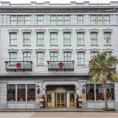 Market Pavilion Hotel Hotel Exterior