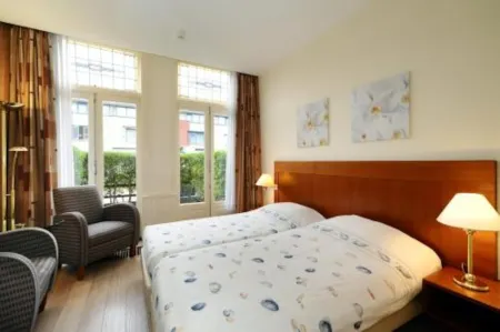 Hotel Bor Scheveningen Отели в г. Схевенинген