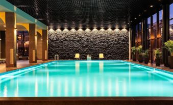 Garden Hotel & Spa
