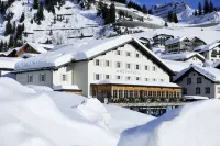 Après Post Hotel Hôtels à : Stuben am Arlberg