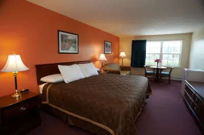 Coos Motor Inn Hotels in Whitefield