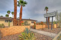 Lido Palms Resort & Spa Hotels in Morongo Valley