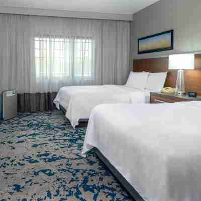 Embassy Suites by Hilton Grapevine DFW Airport North Rooms