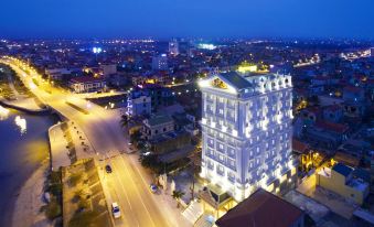 Riverside Hotel Quang Binh