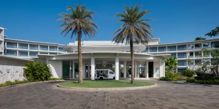 Novus Jiva Anyer Villa, Resort & Spa Отели в г. Cinangka