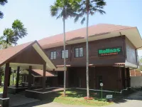 Rollaas Hotel and Resort Puncak Budug Asu 주변 호텔