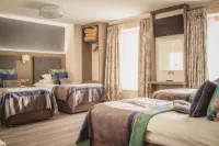 巴爾那斯萊德旅店 Callaghan's Garden附近的飯店