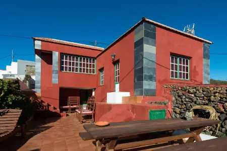 Casas Rurales Herrenas Отели в г. Исла де Иерро