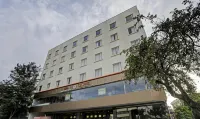 Happy Stays Whitefield Hotel in zona Total Environment Building Systems Private Limited
