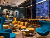 Motel One Köln-Altstadt Отели рядом с достопримечательностью «Полль»