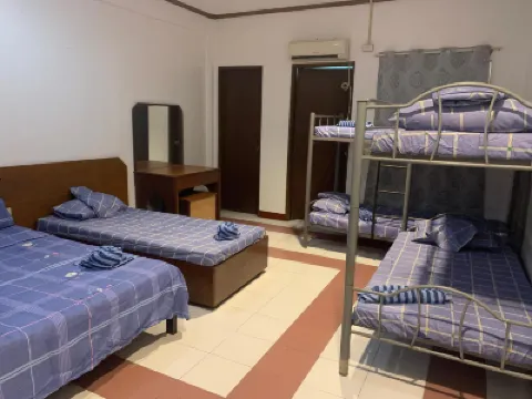 Sleepadz Hotel-Dormitel Dyd Hôtels à : 