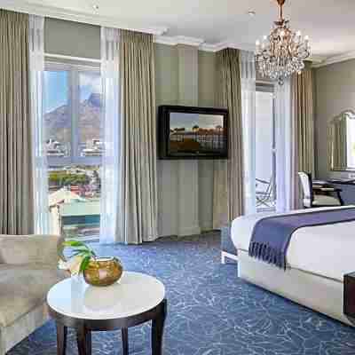 Queen Victoria Hotel by Newmark Rooms