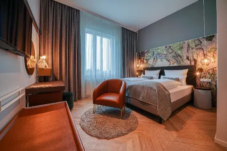 NinetyNine Hotel Augsburg, Trademark Collection by Wyndham