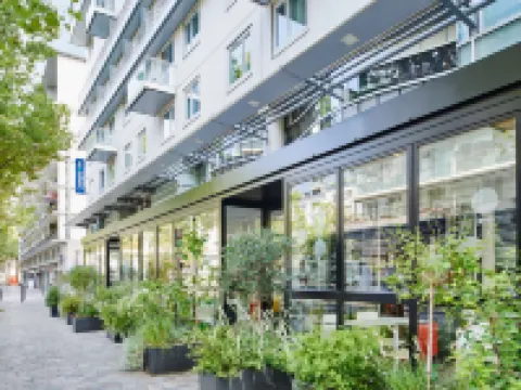 Hotel Campanile Paris 12 - Bercy Village Hotels near NEOMA Business School