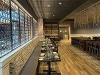 Embassy Suites by Hilton Huntsville - parking