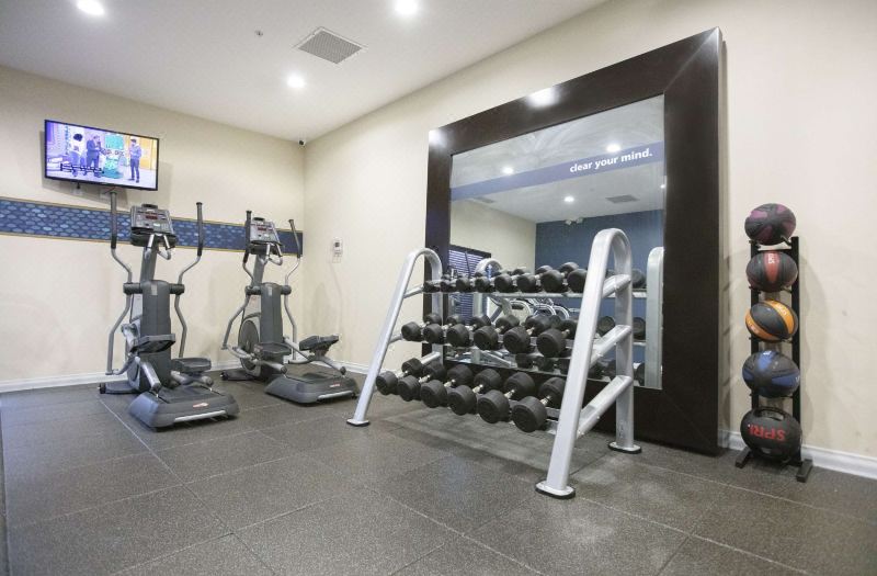 Hampton Inn Toledo/Oregon photo 3