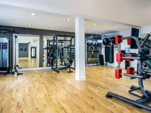 StaysPro - Venice Beach luxury Apartments minutes to The Marina And Santa Monica limited time free parking