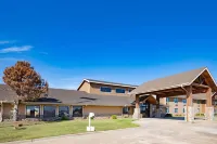 AmericInn by Wyndham Sayre Hotels in Beckham County