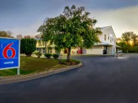 Motel 6 Jeffersonville, in - Louisville Hotels in Clark County