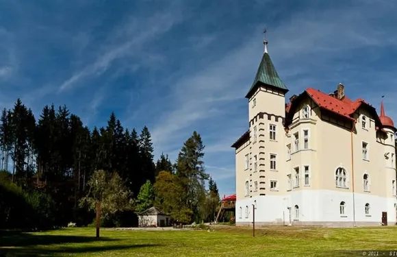 卡普利扎瑪柯克酒店