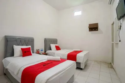 RedDoorz Near Lampung Walk 2 Meizar Computer 주변 호텔