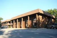 Americas Inn
