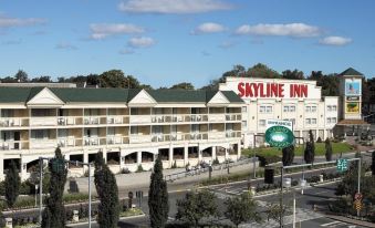 Skyline Hotel & Waterpark