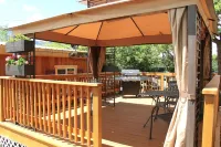Yellowstone's Treasure Cabins Hotels in Gardiner
