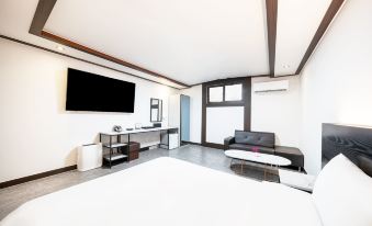 Mokpo Hotel Castle