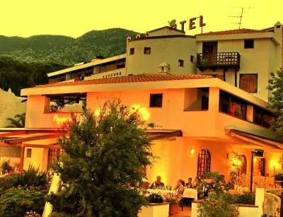 Hotel Pop Hotels in Cala Gonone