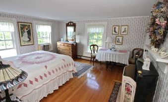 Maguire House Bed and Breakfast