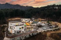 Gapyeong Pinetree Kids Pool Villa Hotels in Gapyeong