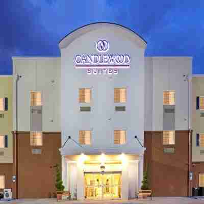 Candlewood Suites Bay City Hotel Exterior