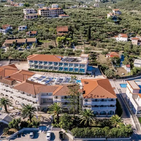 Karras Grande Resort