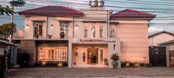 Flamboyan Pondok Wisata & Cafe Jember Regency otelleri