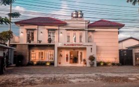 Flamboyan Pondok Wisata & Cafe
