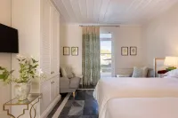 Dorion Hotel