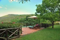 Chestnut Country Lodge Hotels in 