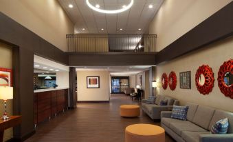 Hampton Inn Charleston-Southridge