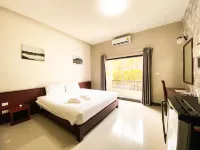 Bestiny Hotel & Restaurant Phetchabun Hotels near Wat Bueng Sam Phan Wimuttaram (upon)